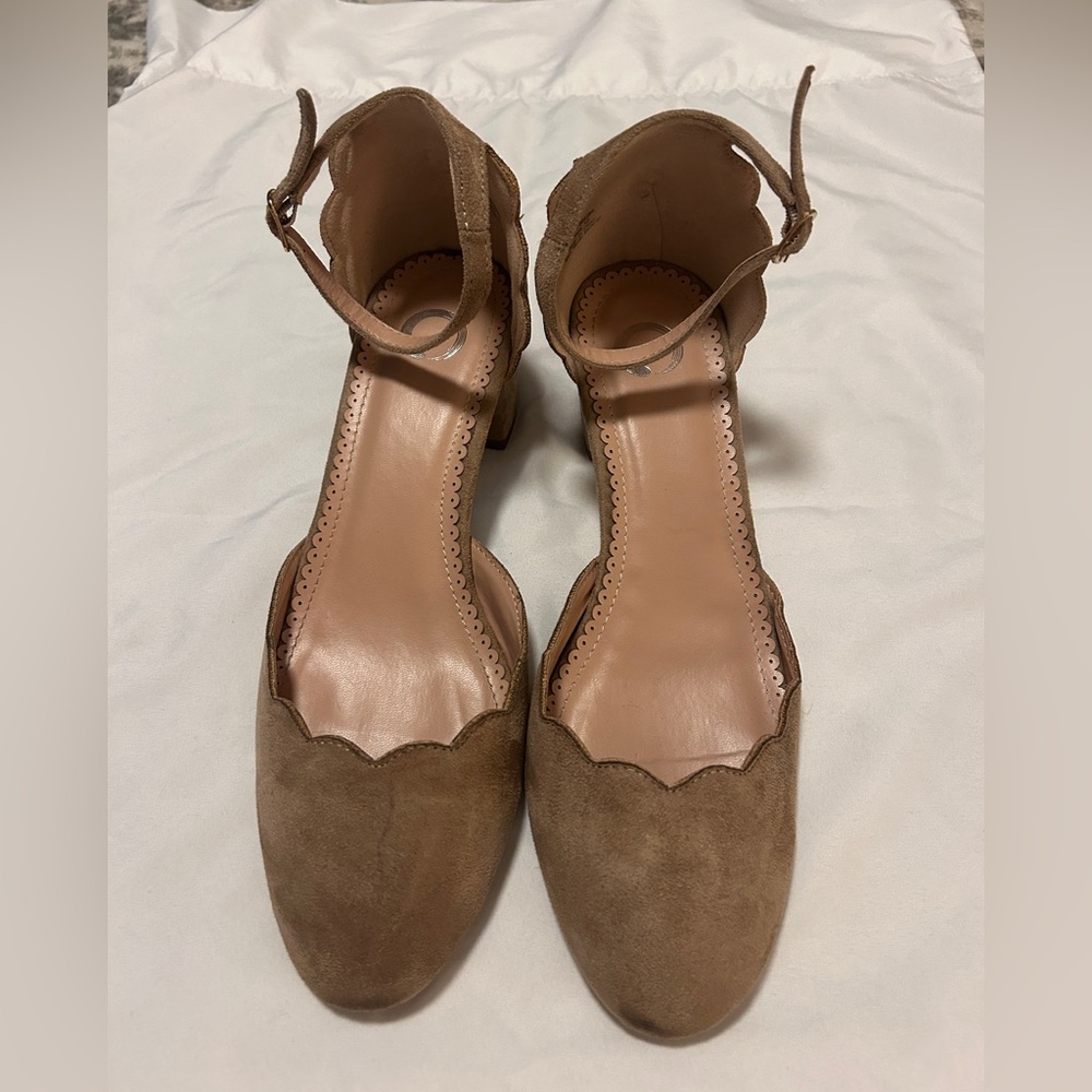 Elegant Tan Women's Ankle Strap Shoes